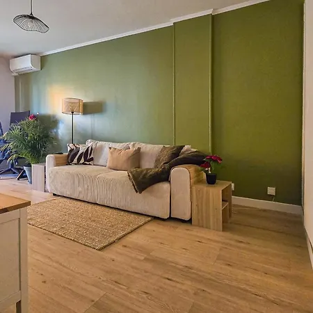 4 Guests Promenade Des Appartamento